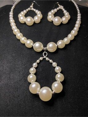 Ivory Pearl Teardrop Pendant Necklace and Hoop Earring Set